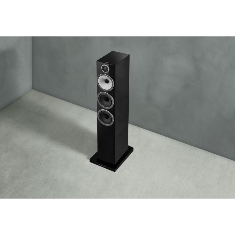 B&W 704 S3 | Bowers & Wilkins | DOYMO Sitges