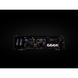 NAD M33 V2 (Amplificador en red BluOS) | Alta Fidelidad | DOYMO Sitges