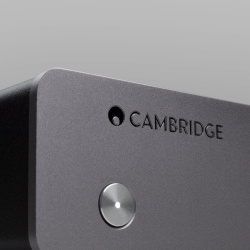 Cambridge Audio Solo | Previo de fono MM | DOYMO Sitges