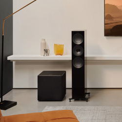 KEF Kube 12 MIE | Subwoofer actiu 300 W segellat | DOYMO Sitges