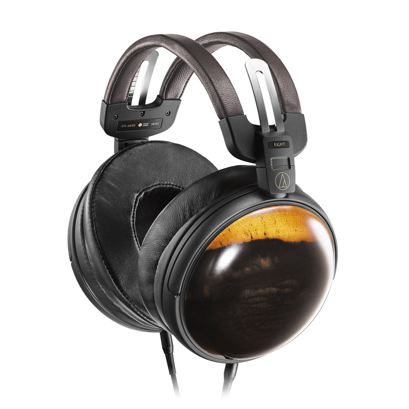 ATH-AWKG | Auriculars tancats de fusta Kurogaki | Audio-Technica | DOYMO Sitges