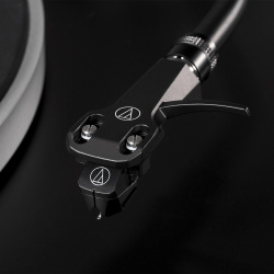 AT-LP5x | Giradiscos de tracció directa amb USB | Audio-Technica | DOYMO Sitges