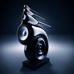 B&W Nautilus | Altavoces Icónicos Referencia | DOYMO Sitges